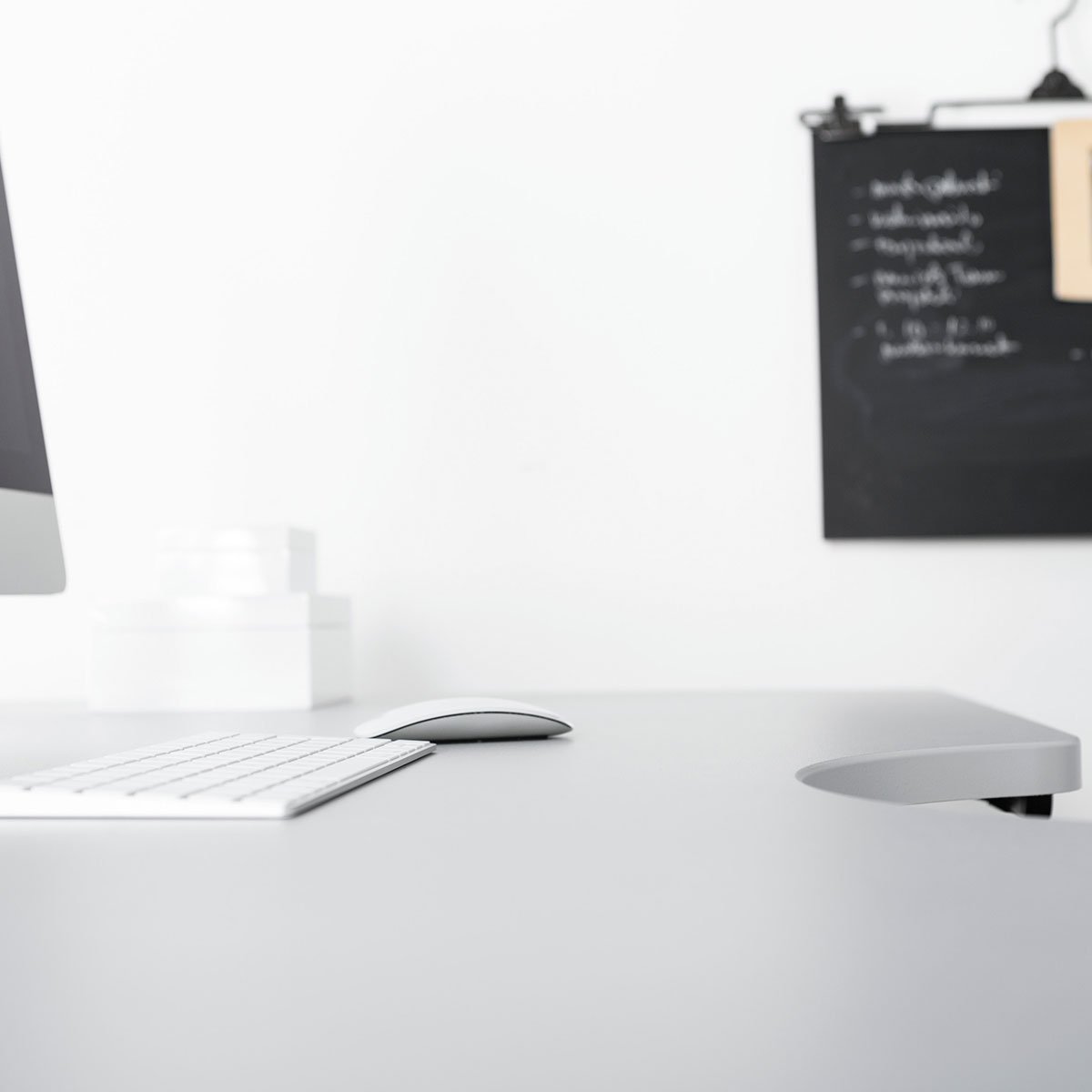 Salli Office -työpöytä