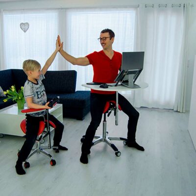 Salli Elbow Table satulatuoli työtaso